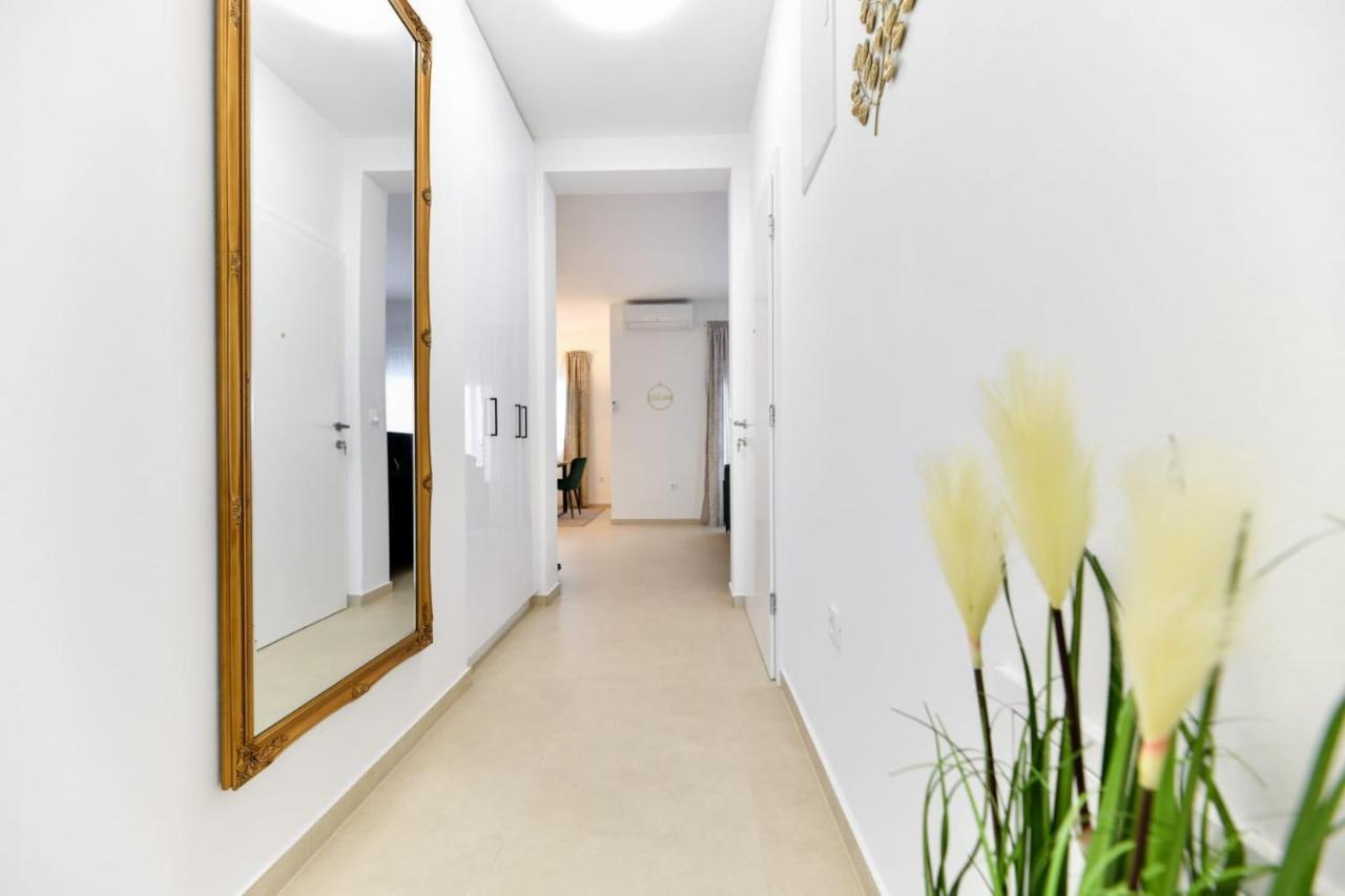 Family Apartment Amare Задар Екстериор снимка