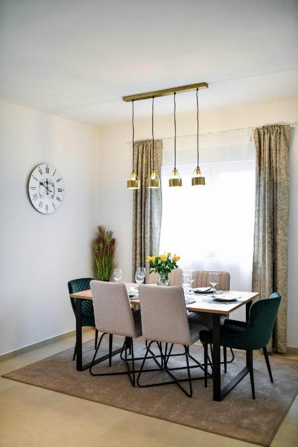 Family Apartment Amare Задар Екстериор снимка