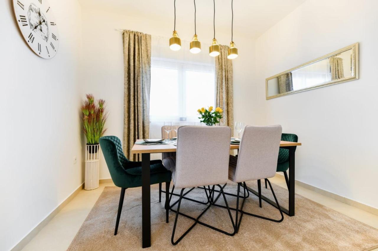 Family Apartment Amare Задар Екстериор снимка