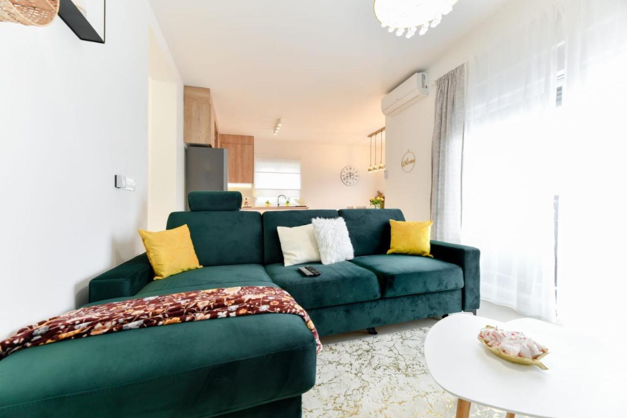 Family Apartment Amare Задар Екстериор снимка