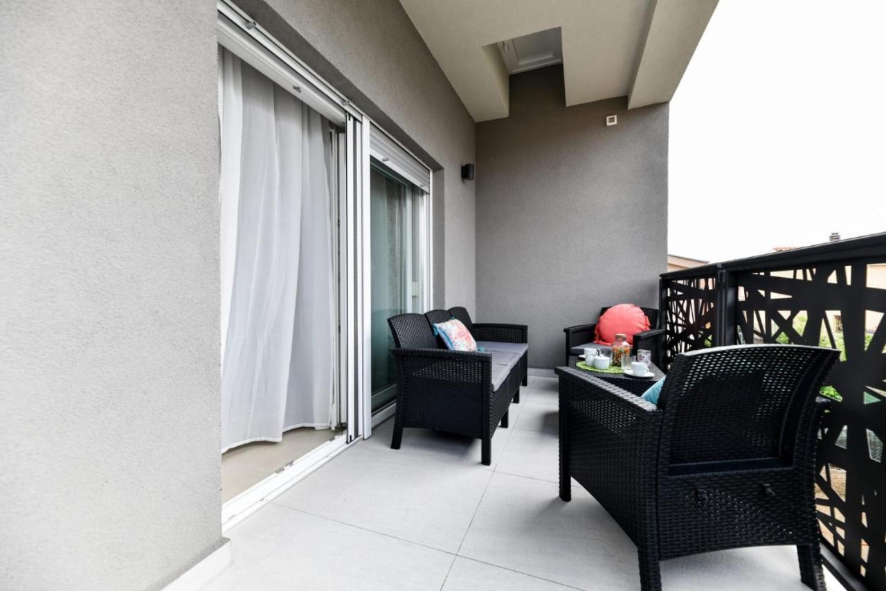 Family Apartment Amare Задар Екстериор снимка