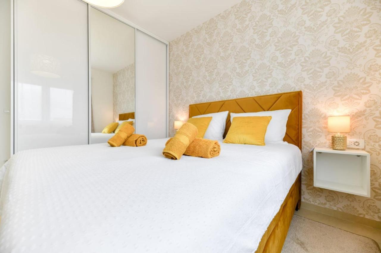 Family Apartment Amare Задар Екстериор снимка