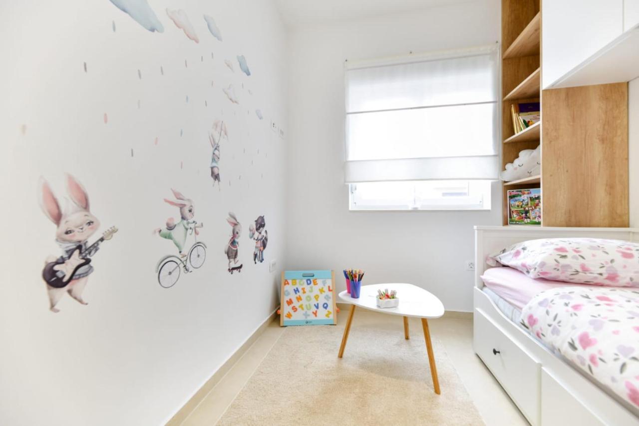 Family Apartment Amare Задар Екстериор снимка