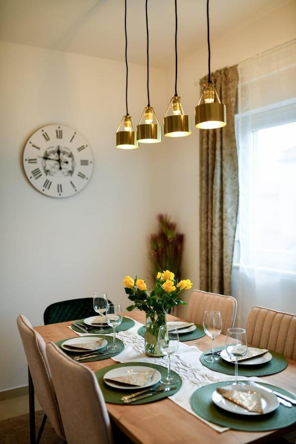 Family Apartment Amare Задар Екстериор снимка