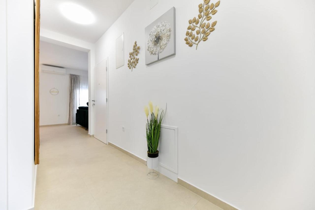 Family Apartment Amare Задар Екстериор снимка