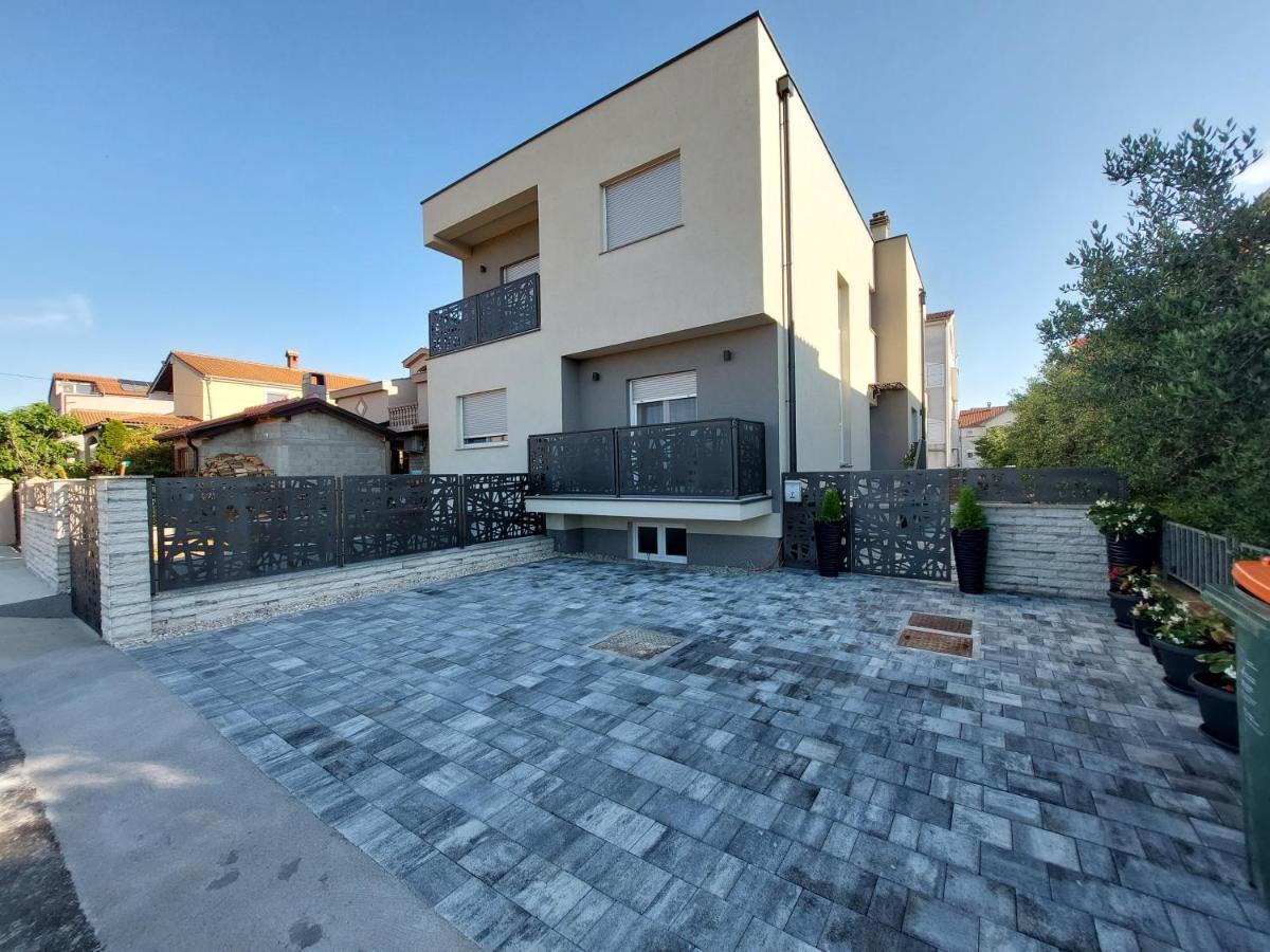 Family Apartment Amare Задар Екстериор снимка